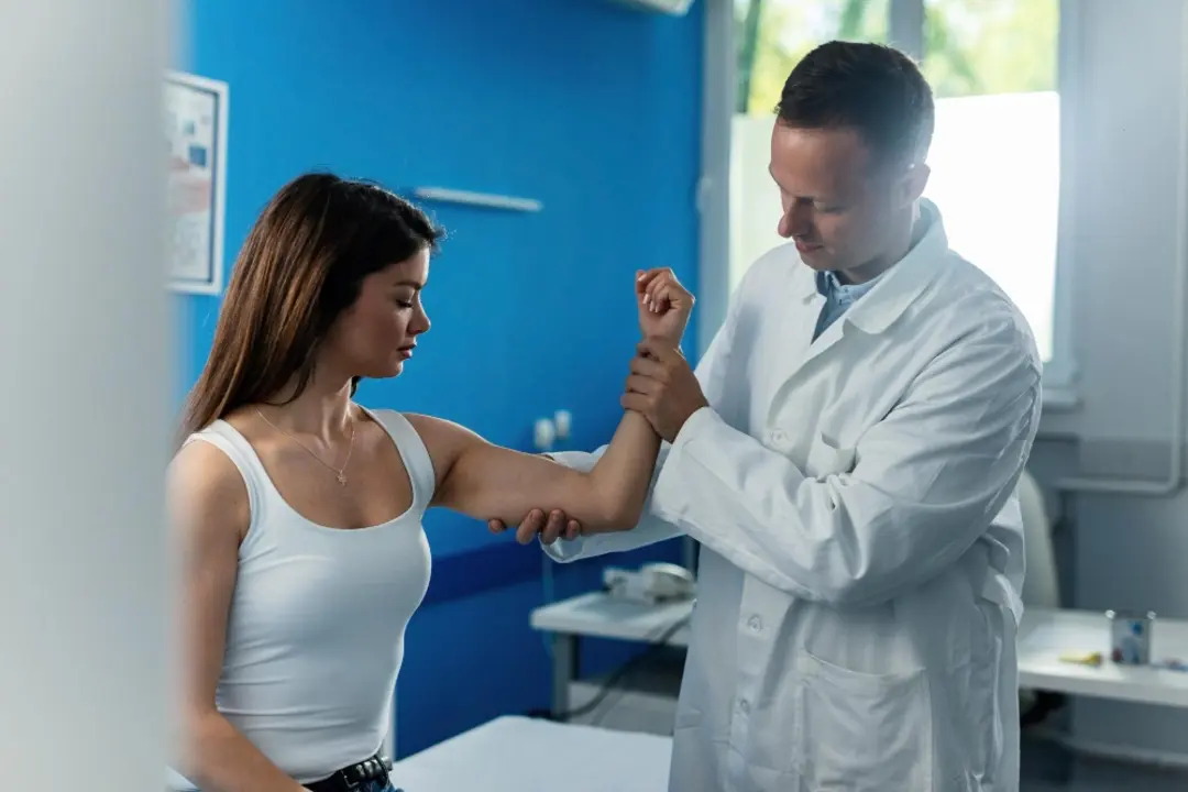 Arthritis Diagnosis Doctor